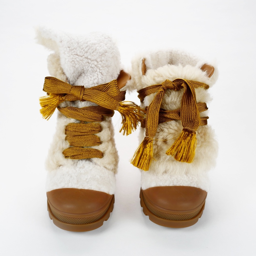 Chloé Parker Lace-Up Shearling Ankle Boots NEW - Picture 3 of 11